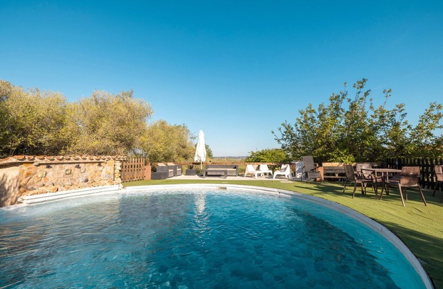 Country House 'El Pi De La Selva' with Private Pool, Private Terrace and Wi-Fi