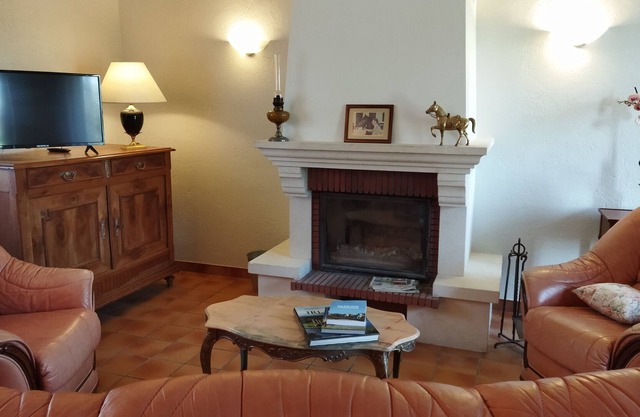 Country house in the heart of a Connemara pony farm