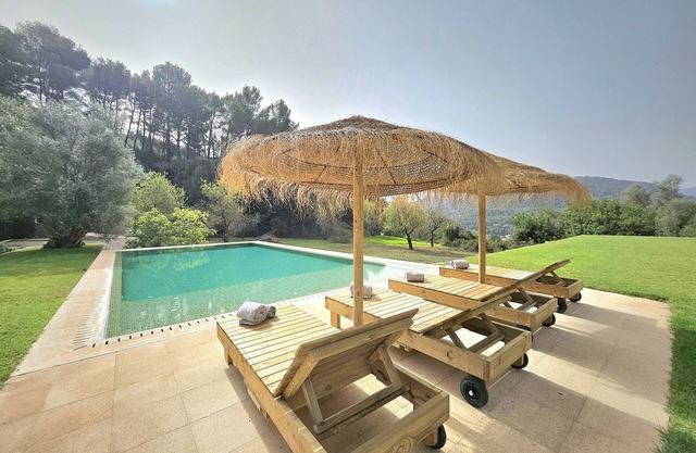 Country House 'La Zalema' with Mountain View, Wi-Fi and Air Conditioning