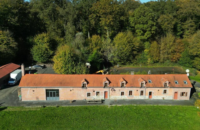 Country house set in 11ha of parkland