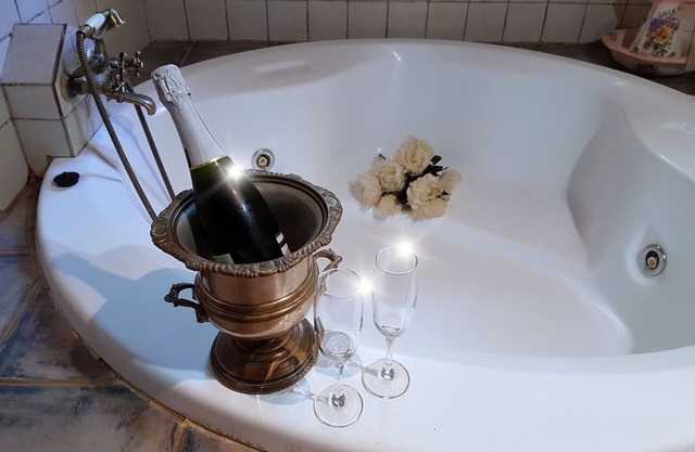 COUNTRY HOUSE WITH JACUZZI EL QUINQUÉ