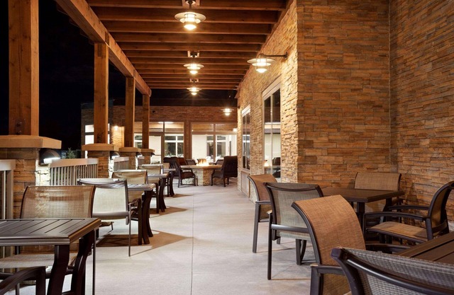 Country Inn & Suites by Radisson Roseville - St. Paul