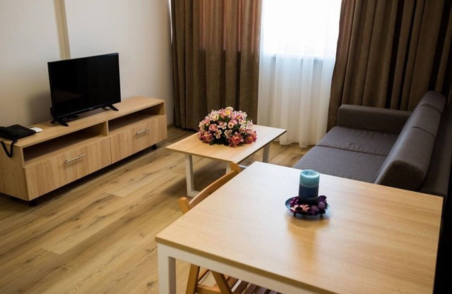 Court Inn – One Bedroom Apartment 15