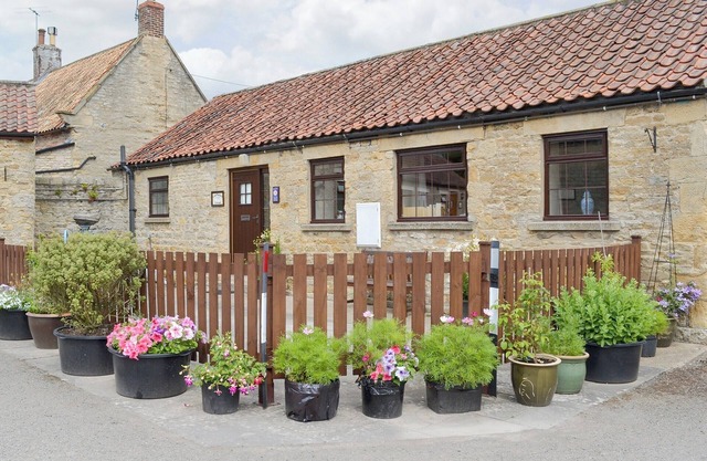 Cow Pasture Cottage - UK2297