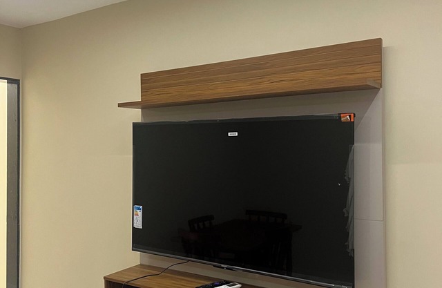 Cozy 1-bedroom apartment in peaceful Piratininga Niterói with AC, WiFi