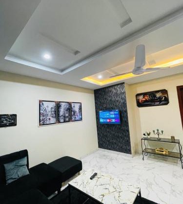 Cozy 1-Bedroom Apartment in Islamabad