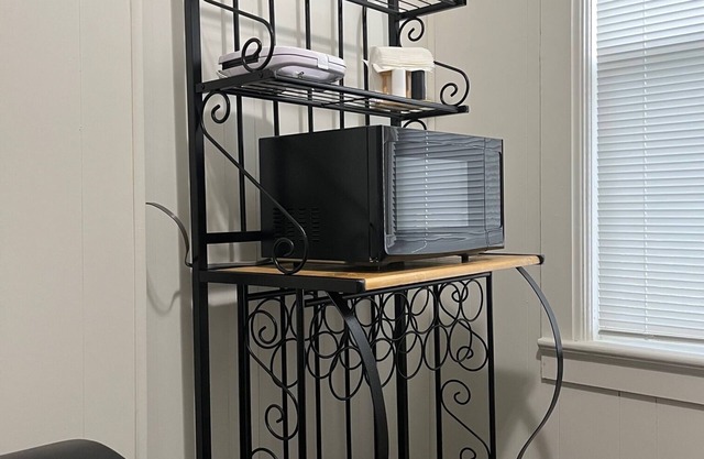 Cozy 1 Bedroom, Ideal for Traveling Professionals