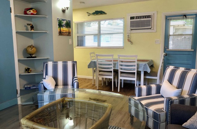 Cozy 1-bedroom in Downtown Cocoa Beach