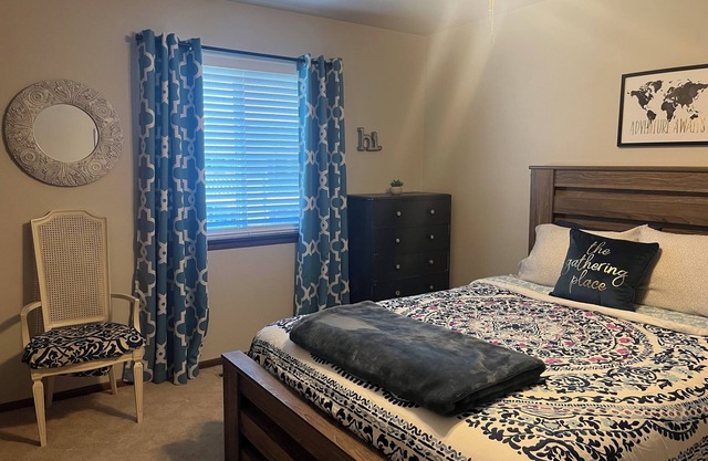 Cozy 1-bedroom house with AC and WiFi in tranquil Colorado Springs