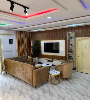 Cozy 2-Bedroom Apartment
