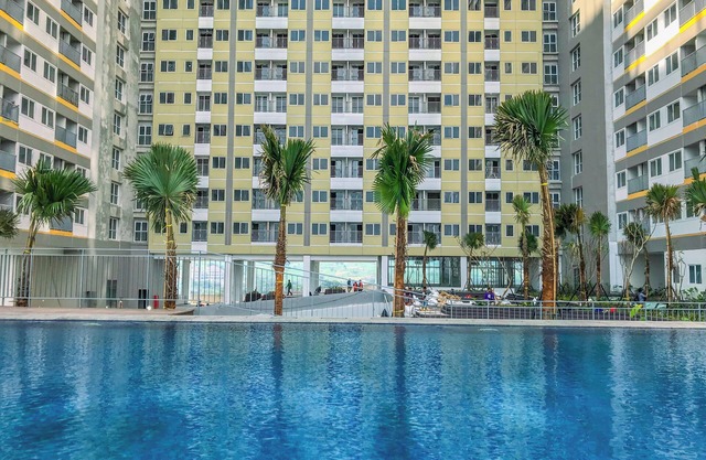Cozy And Restful Studio Lrt City Sentul - Royal Sentul Park Apartment