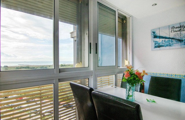 Cozy apartment in La Pobla de Farnals