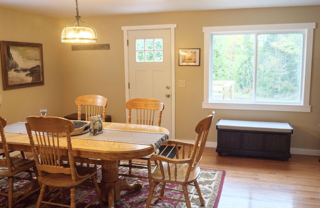 Cozy Apartment close to Port Clyde