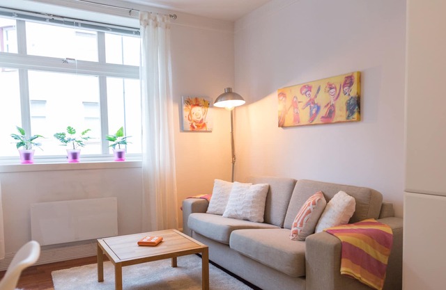 Cozy apartment close to everything