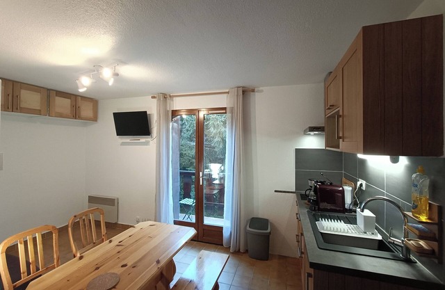 Cozy apartment in Albiez-Montrond near the slopes