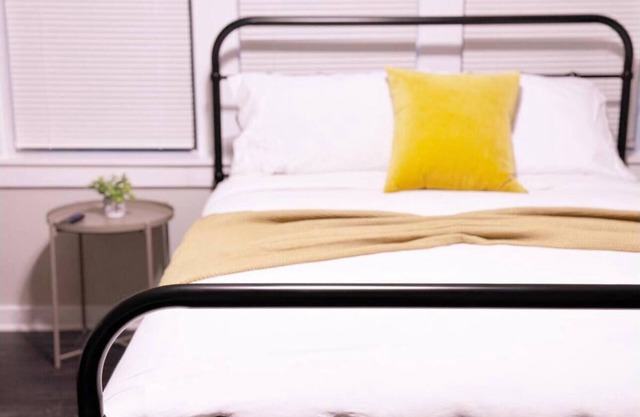 Cozy apartment with AC and WiFi in awesome Chicago