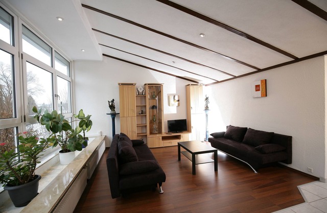 Cozy apartment with sauna and gym in Göppingen