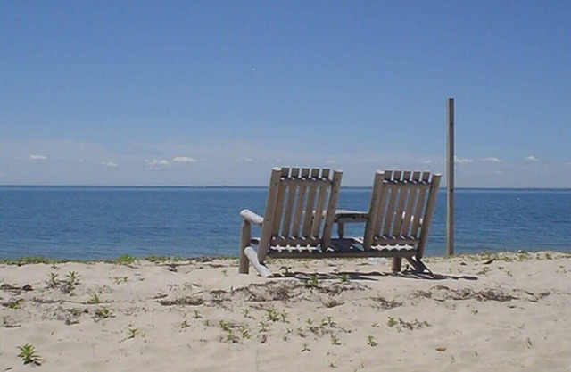 Cozy Beach Bungalow S