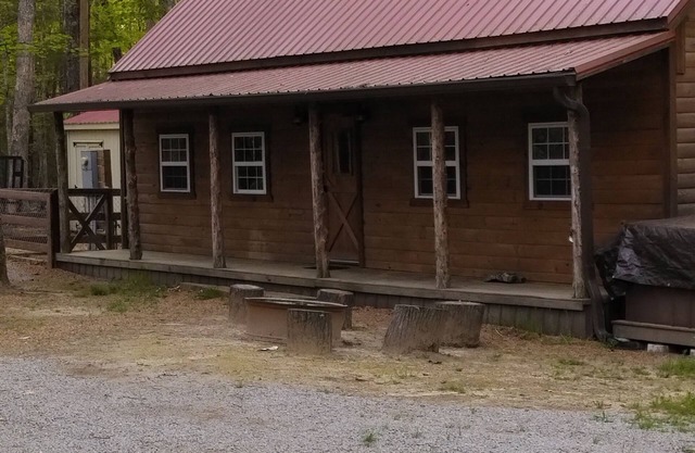 Cozy Cabin and Campground near Big South Fork National River and Recreation Area