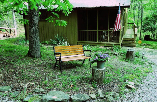 Cozy Cabin in Clifftops (VRBO #478732) family and dog friendly