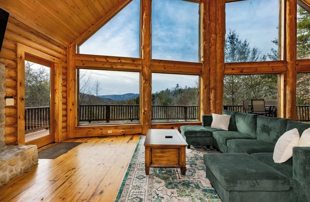 Cozy Carolina Cabin S