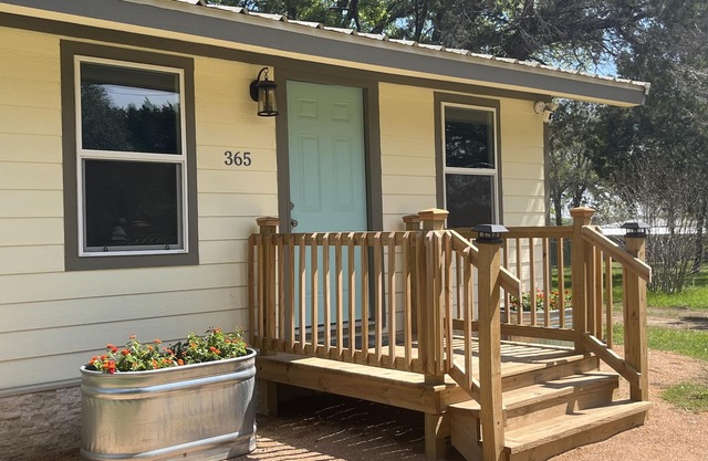Cozy Casita with Nearby Lake Access