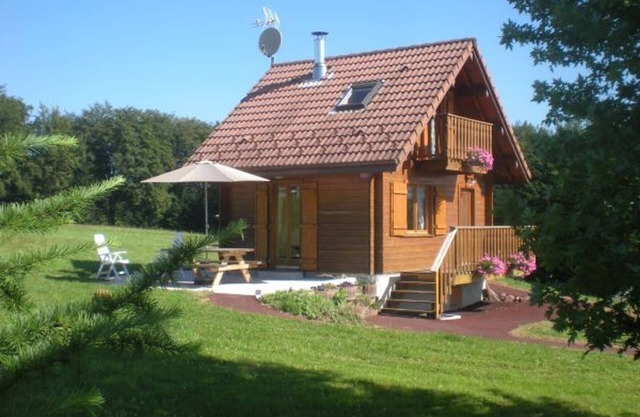 Cozy Chalet near Plombières-les-Bains - Ideal for Couples, Nature Trails, and Relaxing Spa Retreat