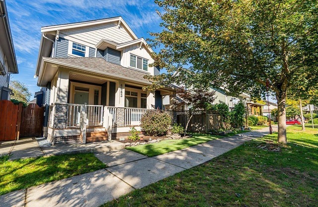 Cozy, clean basement suite in beautiful Clayton Heights with gas fireplace!