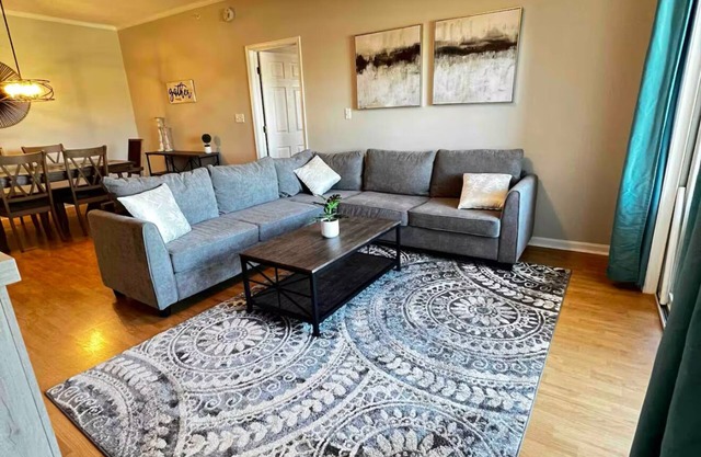Cozy condo in Villages of Five Points, Lewes