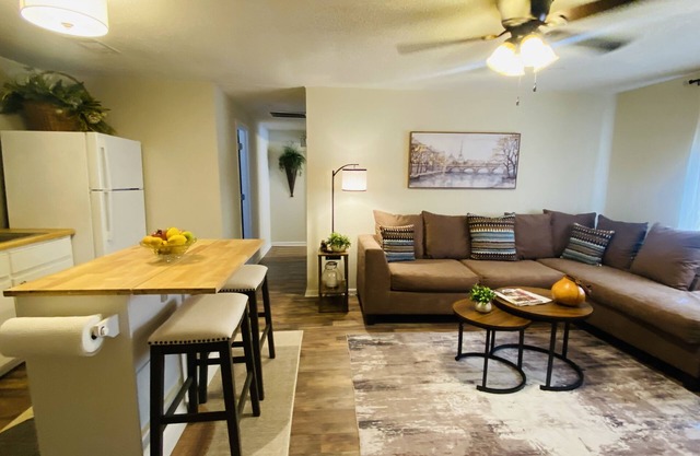 Cozy Cottage 116, 7 minutes from the NORTH MS MEDICAL CENTER, Pet Friendly!