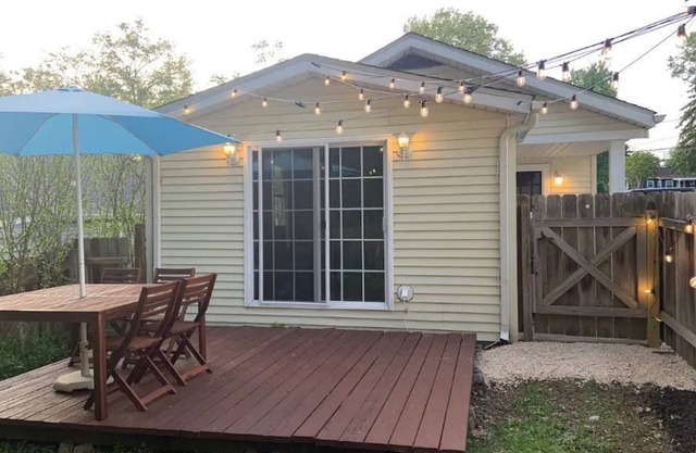 Cozy Cottage by the Lake