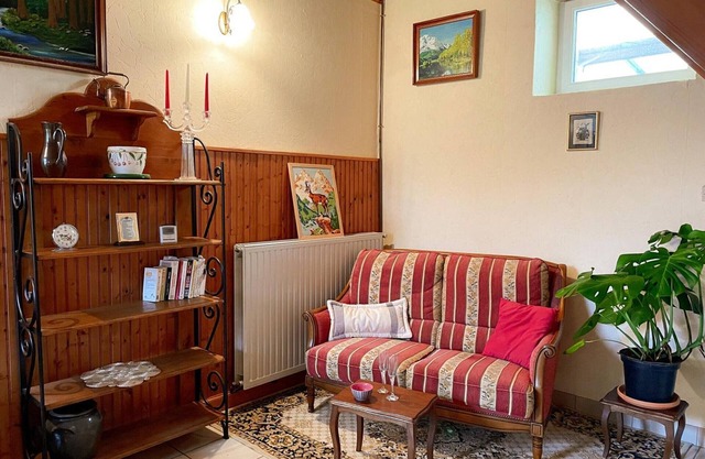 Cozy cottage with sauna, near Loire castles
