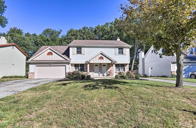 Cozy Duplex Close to Toledo Botanical Garden