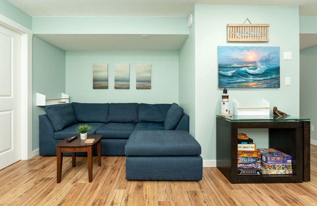 Cozy Escape in a Central Neighborhood