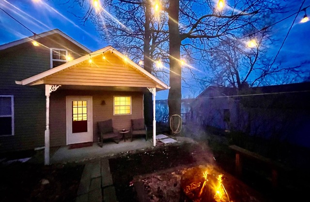 Cozy Fine Lake Cabin Retreat! 🍁Fall Specials 🍂