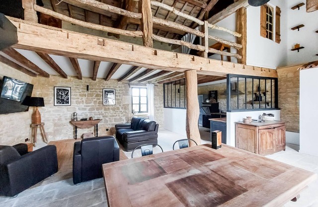 Cozy home in Saint-Julien-de-l'Esca