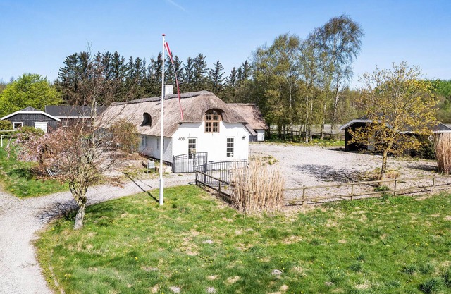 Cozy home in Asaa with WiFi