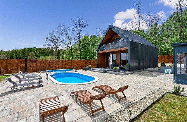 Cozy home in Ferdinandovac with sauna