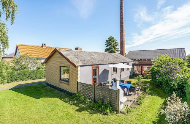 Cozy home in Gedser with WiFi