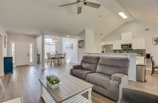 Cozy home near Fort Eisenhower