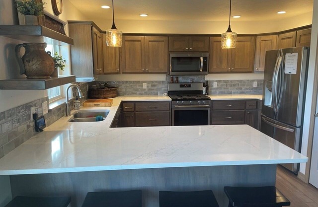 Cozy, inviting home with great access to Yellowstone Park and Bighorn Basin area