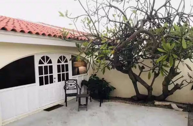 Cozy Island Studio Near Airport – Your Peaceful space in Aruba