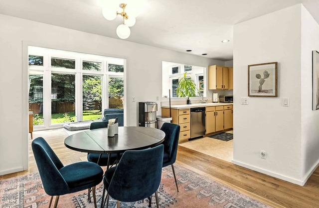 Cozy Ketchum Home - Dog-Friendly Yard, Hot Tub!