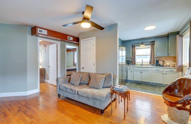 Cozy Kingsport Apartment: Walk to Cidery!