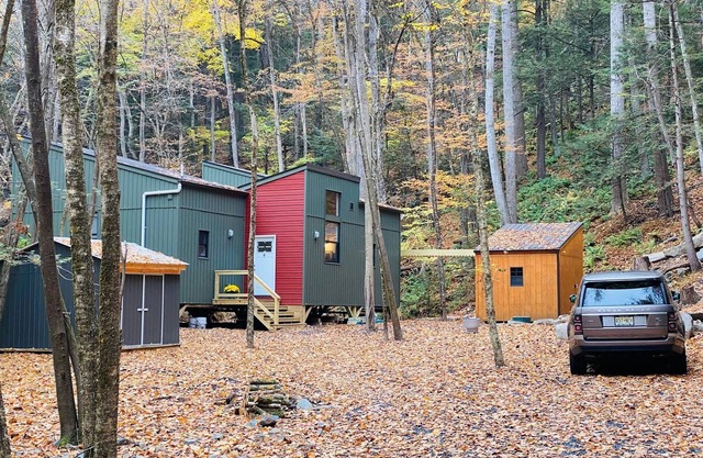 Cozy loft cottage with a flowing trout brook