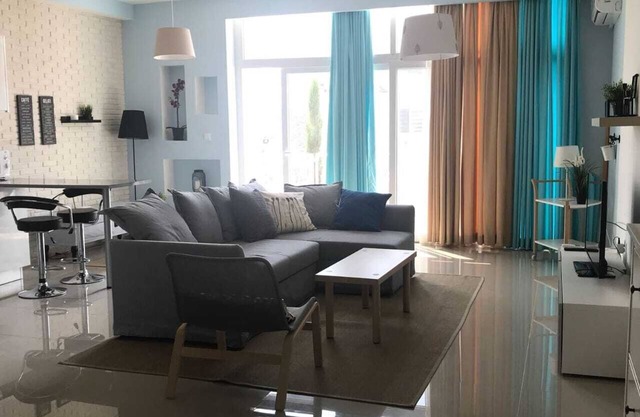 Cozy modern apartment in a beachfront property complex Caesar Beach