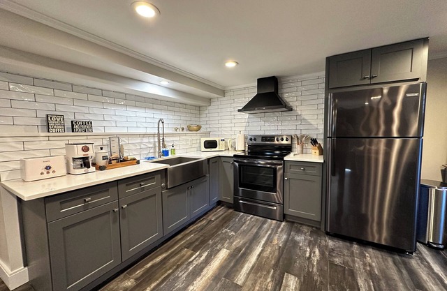 Cozy&Modern apt in South Peabody