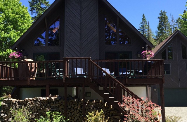 Cozy Mountain Retreat Near Olympic Venues And Whiteface Mountain STR200085