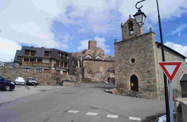 Cozy, practical mountain apartment with superb views of the Cerdagne WIFI