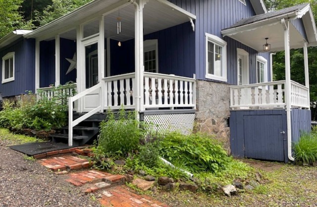 Cozy Private Home - Amazing Location - Mont-Tremblant (Old Village)